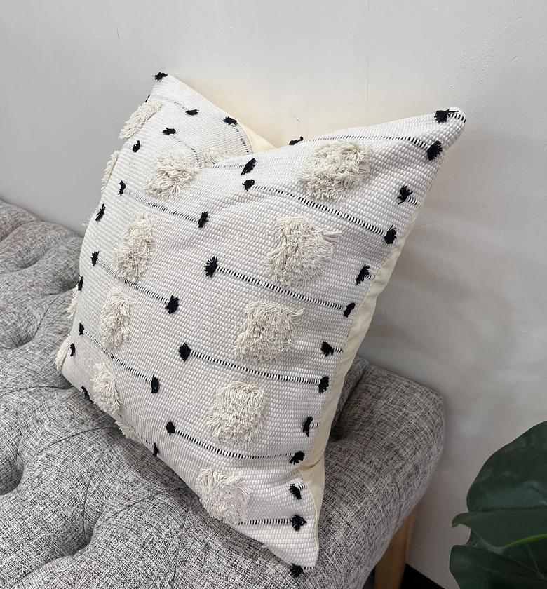 Woven cover 45*45cm image