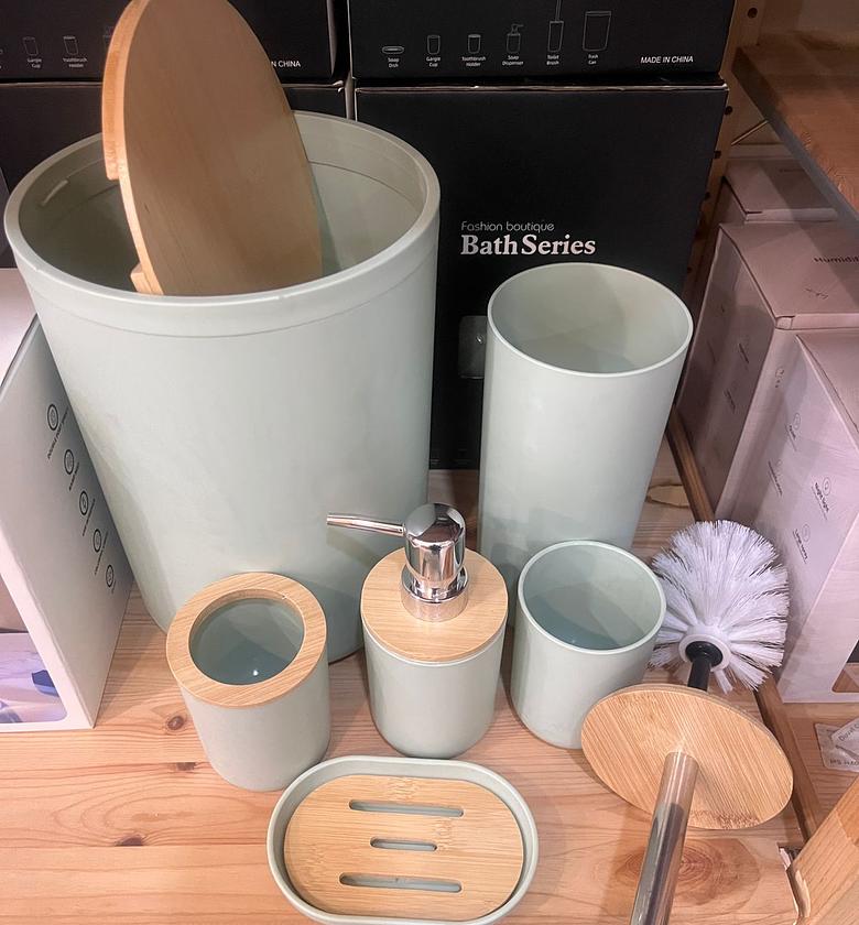 6 Piece Bathroom Set image