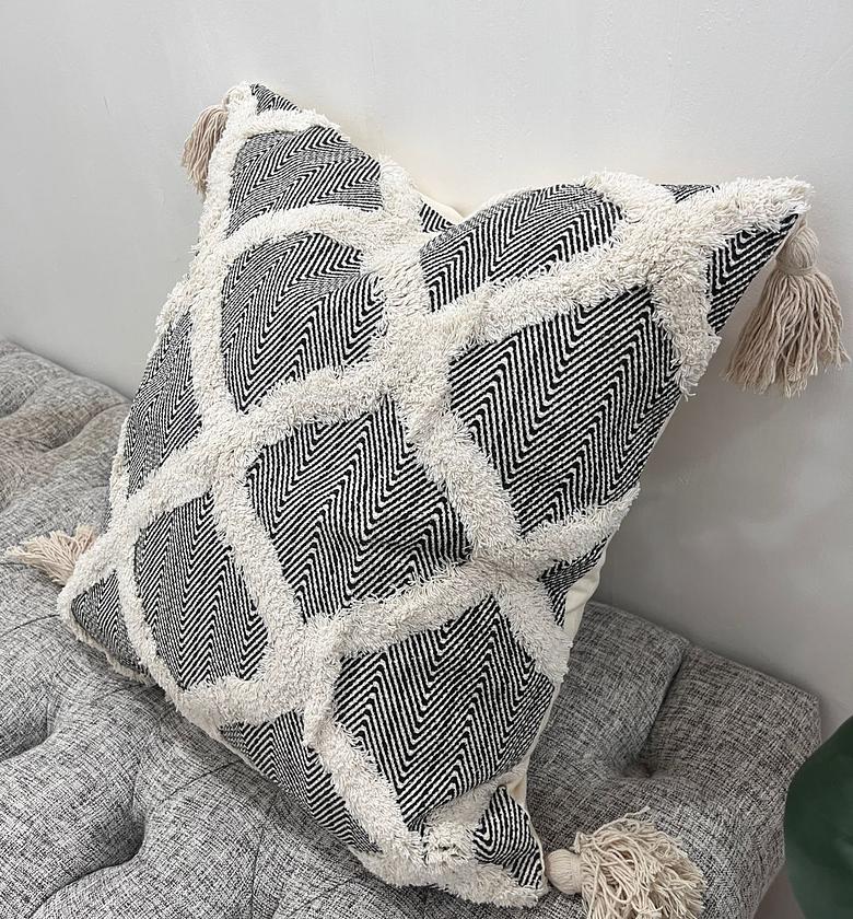 Woven Cover 50*50cm image