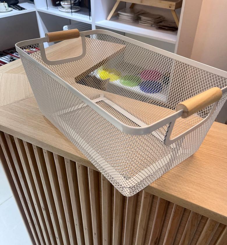 Metal wire basket image